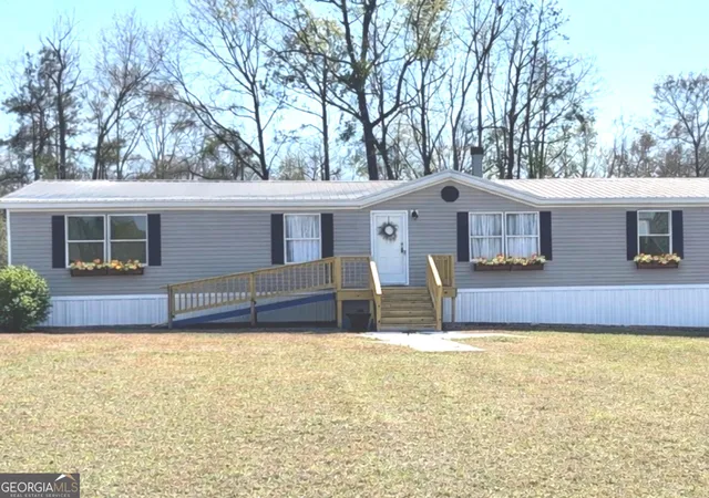 Homes for sale in Roberta, GA | 210 Flint River Estates Rd, Roberta, GA 31078 | MLS# 10715662