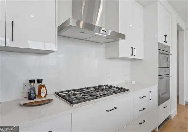 3rd image of 2425 Peachtree Rd Ne #901, Atlanta, GA 30305 | MLS# 10718626