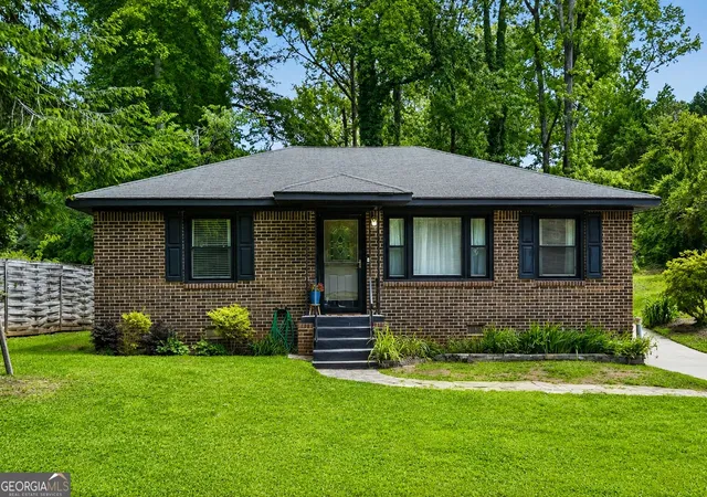 Photo 1 of Single family home for sale at 751 Springer Dr, Griffin, GA 30224 | MLS# 10802828 | Listing updated on 2026-08-14