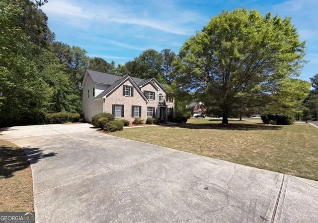 2nd image of 520 Lullaby Ct, Fayetteville, GA 30214 | MLS# 10737892