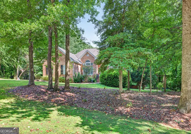 Homes for sale in Commerce, GA | 323 Oconee Ln, Commerce, GA 30529 | MLS# 10793385