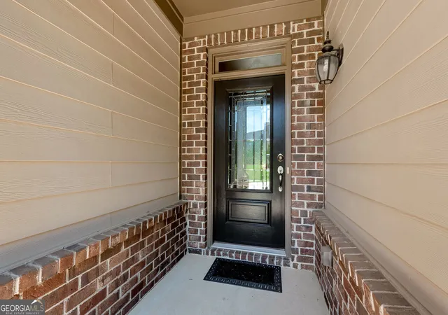 Photo 3 of Single family home for sale at 3450 Locust Cvs Rd, Gainesville, GA 30504 | MLS# 10776468 | Listing updated on 2026-06-16