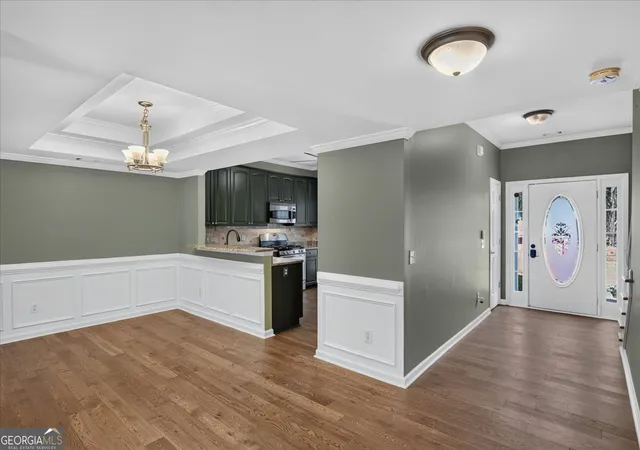 Listing Photo 4 - Condo for sale in building located at 2075 Pine Tree Dr, Buford, GA 30518 - Unit #A3