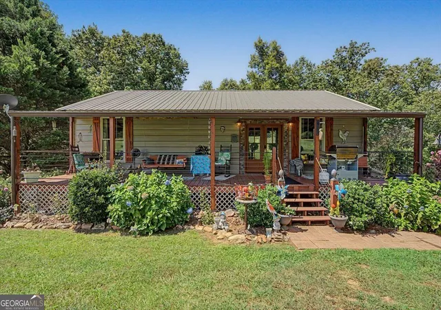 Photo 2 of Single family home for sale at 5119 E Hwy 166, Carrollton, GA 30116 | MLS# 10829152 | Listing updated on 2026-09-03