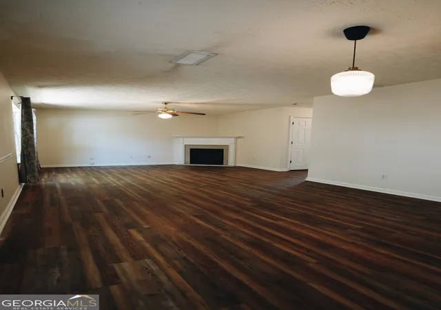 3rd image of 1139 Dunaway Dr, Mcdonough, GA 30253 | MLS# 10791772