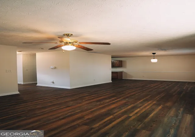4th image of 1139 Dunaway Dr, Mcdonough, GA 30253 | MLS# 10791772