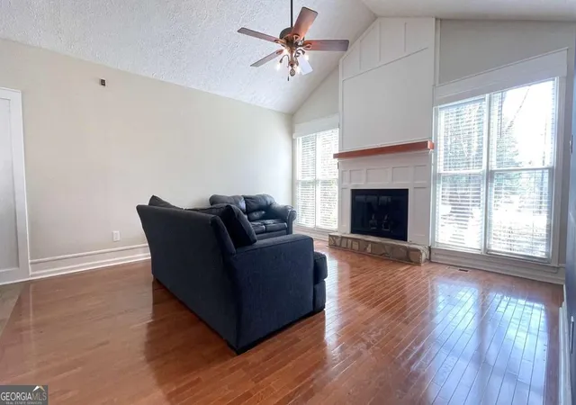 4th image of 104 Paces Lakes Rdg, Dallas, GA 30157 | MLS# 10806367