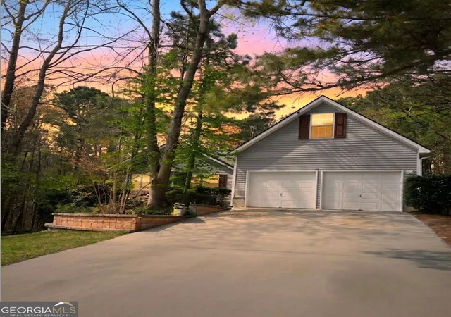 1st image of 2072 Amberly Crossing Ln, Dacula, GA 30019 | MLS# 10803864