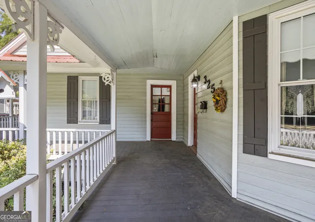 Photo 3 of Single family home for sale at 325 N Main St, Hinesville, GA 31313 | MLS# 10798195 | Listing updated on 2026-08-25