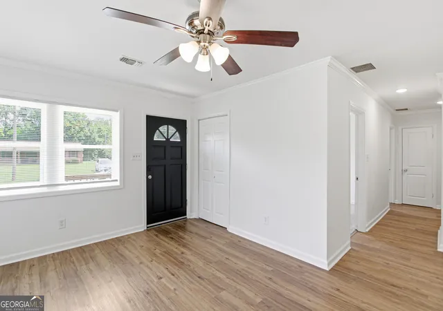 3rd image of 414 Paulding Ln, Dallas, GA 30132 | MLS# 10814433
