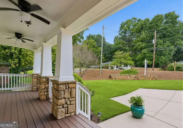 3rd image of 960 Church St Se, Smyrna, GA 30080 | MLS# 10821501