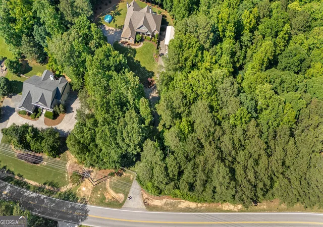Photo 3 of Single family home for sale at 2800 Harmony Grv Church Rd, Dallas, GA 30132 | MLS# 10781925 | Listing updated on 2026-09-16