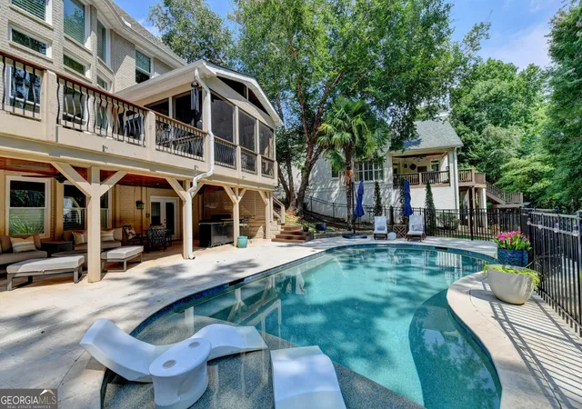 3rd image of 4450 Flagship Dr, Gainesville, GA 30506 | MLS# 10815327