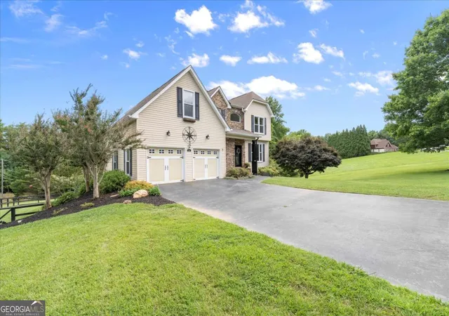 Photo 71 of Single family home for sale at 15 Hyalite Rd E, Dahlonega, GA 30533 | MLS# 10814878 | Listing updated on 2026-09-10
