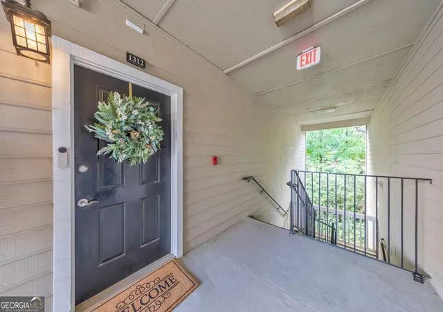 2nd image of 1250 Parkwood Cir Se #1312, Atlanta, GA 30339 | MLS# 10790594