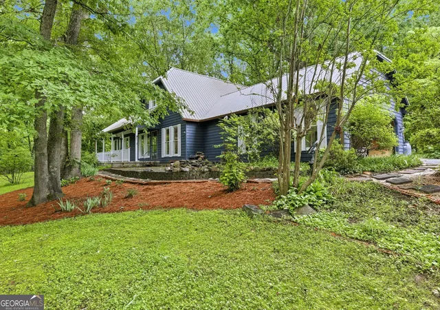 Homes for sale in Cornelia, GA | 2218 J Warren Rd, Cornelia, GA 30531 | MLS# 10791497