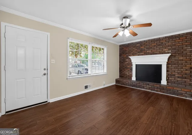 Photo 3 of Single family home for sale at 2370 Wakita Dr Se, Marietta, GA 30060 | MLS# 10739963 | Listing updated on 2026-09-07