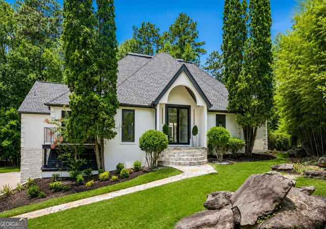 Photo 1 of Mansion for sale at 11260 Houze Rd, Roswell, GA 30076 | MLS# 10809136 | Listing updated on 2026-08-03