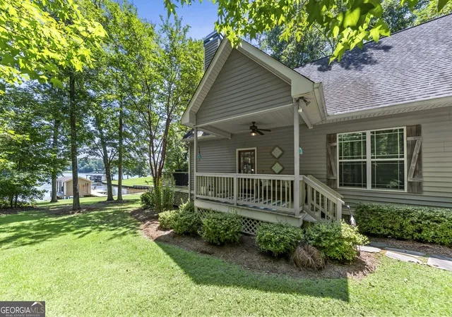 Photo 4 of Sale Pending at 838 S Steel Bridge Rd, Eatonton, GA 31024 | MLS# 10826762 | Listing updated on 2026-10-08