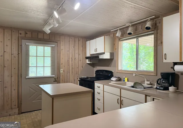 Homes for sale in Pine Mountain, GA | 75 Alpine Dr, Pine Mountain, GA 31822 | MLS# 10790529