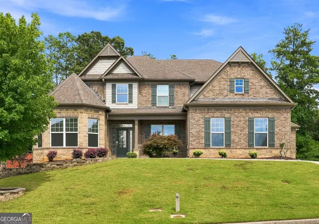 1st image of 810 Grand Reserve Dr, Suwanee, GA 30024 | MLS# 10824006