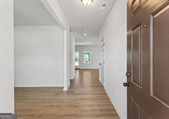 Photo 3 of Single family home for sale at 27 Whistling Oaks Dr Ne, Rome, GA 30165 | MLS# 10785755 | Listing updated on 2026-09-12