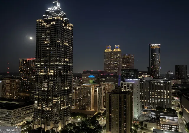 2nd image of 400 W Peachtree St Nw #3906-7, Atlanta, GA 30308 | MLS# 10783015