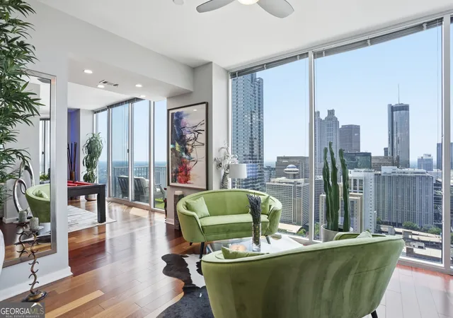 4th image of 400 W Peachtree St Nw #3906-7, Atlanta, GA 30308 | MLS# 10783015