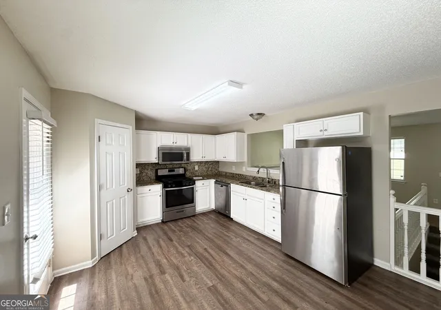 Photo 3 of Single family home for sale at 7420 Bristol Cir, Douglasville, GA 30134 | MLS# 10778498 | Listing updated on 2026-10-03