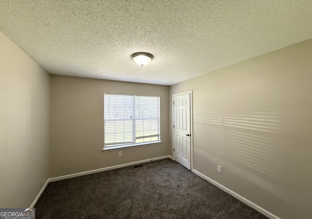 Photo 4 of Single family home for sale at 7420 Bristol Cir, Douglasville, GA 30134 | MLS# 10778498 | Listing updated on 2026-10-03