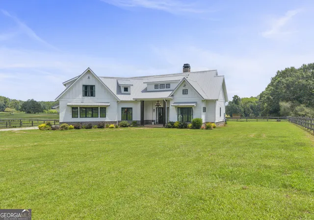 1st image of 872 Woodlawn Rd, Mansfield, GA 30055 | MLS# 10810013