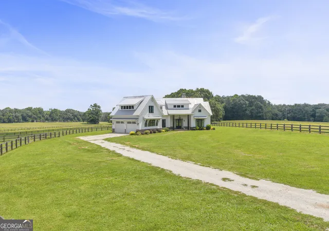 Photo 3 of House for sale at 872 Woodlawn Rd, Mansfield, GA 30055 | MLS# 10810013 | Listing updated on 2026-08-25