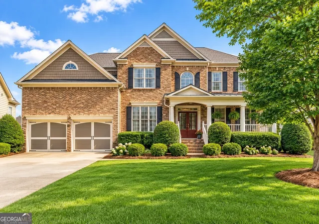 Photo 2 of Sale Pending at 2612 Lakefield Ct, Marietta, GA 30064 | MLS# 10790505 | Listing updated on 2026-09-08