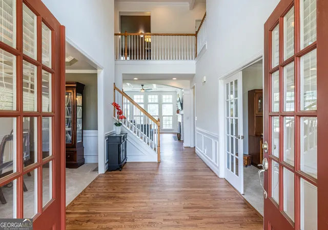 Photo 4 of Sale Pending at 2612 Lakefield Ct, Marietta, GA 30064 | MLS# 10790505 | Listing updated on 2026-09-08