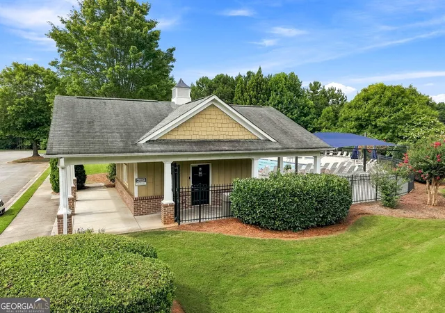 29th image of 6911 Pierless Ave, Sugar Hill, GA 30518 | MLS# 10810080