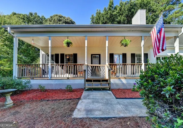 2nd image of 85 Cypress Pl, Winder, GA 30680 | MLS# 10828132