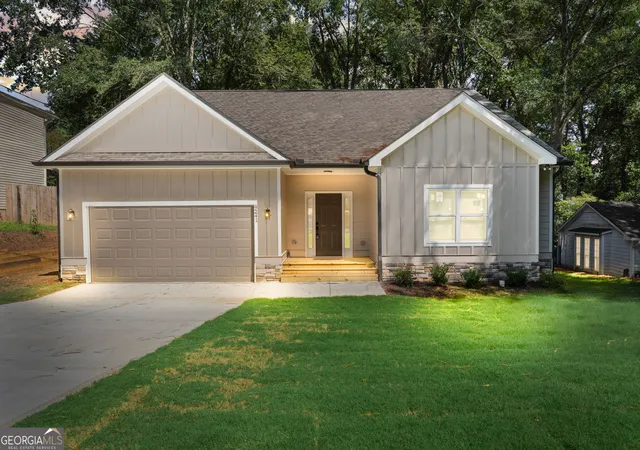 Photo 1 of Single family home for sale at 9241 Raven Dr, Jonesboro, GA 30238 | MLS# 10830982 | Listing updated on 2026-09-09