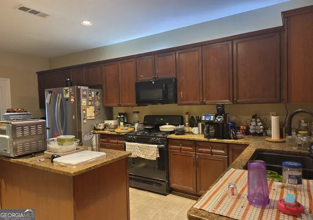 Photo 2 of Single family home for sale at 3717 Downing Dr, Cumming, GA 30040 | MLS# 10811049 | Listing updated on 2026-08-24