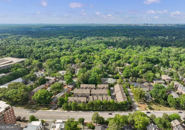 4th image of 3668 Brookhaven Manor Xing Ne, Atlanta, GA 30319 | MLS# 10753285