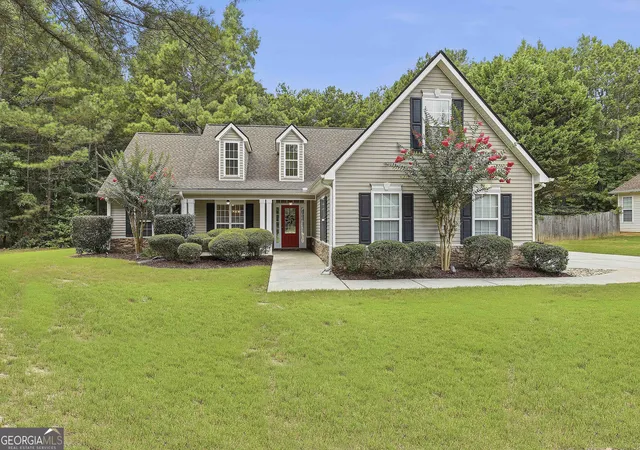Photo 1 of Single family home for sale at 311 Ivy Vale Ct, Tyrone, GA 30290 | MLS# 10800740 | Listing updated on 2026-09-12