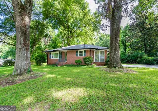 Photo 3 of Single family home for sale at 2517 Callier Springs Rd Se, Rome, GA 30161 | MLS# 10808450 | Listing updated on 2026-09-01