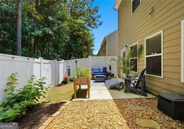 3rd image of 419 Crescent Woode Dr, Dallas, GA 30157 | MLS# 10793685