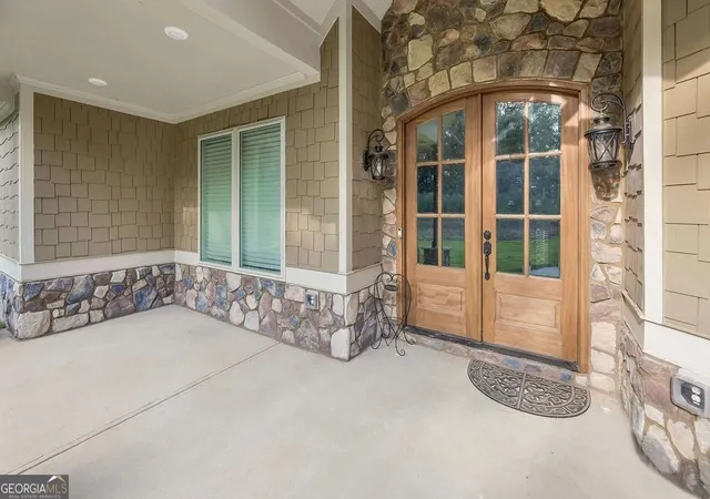 Photo 1 of Sale Pending at 375 S South Mccollum Dr Dr S, Canton, GA 30114 | MLS# 10582151 | Listing updated on 2026-01-27