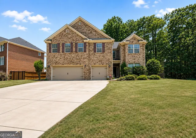 Photo 1 of Single family home for sale at 2015 Chapel Estates Ln, Dacula, GA 30019 | MLS# 10813534 | Listing updated on 2026-09-19