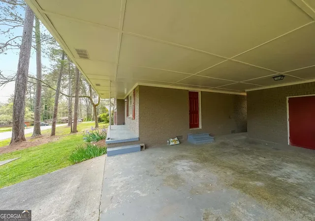Photo 2 of Single family home for sale at 2757 Cavalier Dr, Decatur, GA 30034 | MLS# 10831197 | Listing updated on 2026-09-08