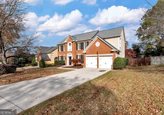 Photo 3 of Single family home for sale at 7530 Newstead Dr, Cumming, GA 30041 | MLS# 10828480 | Listing updated on 2026-09-05