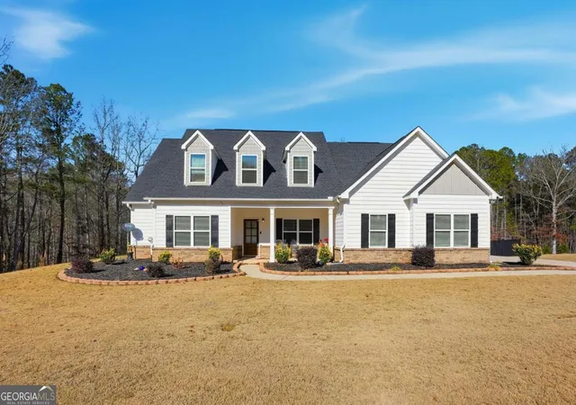Photo 1 of Single family home for sale at 95 Hawthorn Ln, Covington, GA 30014 | MLS# 10658226 | Listing updated on 2026-09-23