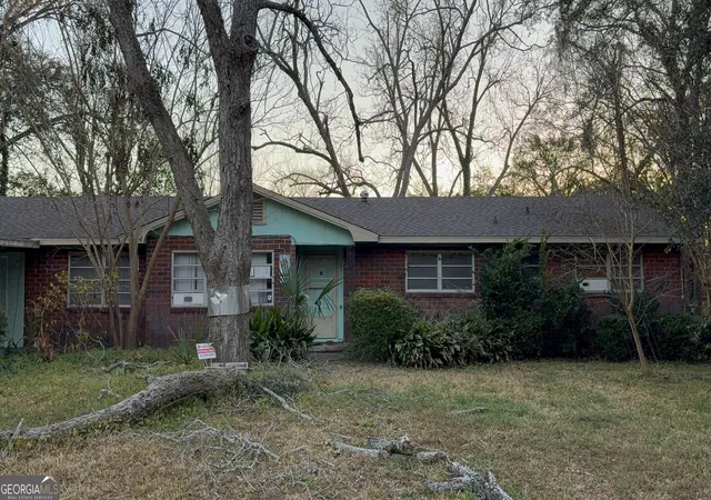 Photo 1 of Sale Pending at 188 Highland Park Dr, Brunswick, GA 31523 | MLS# 10836354 | Listing updated on 2026-09-17