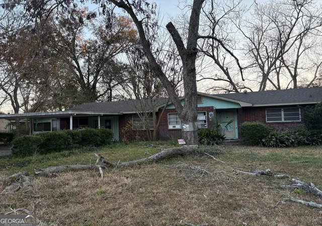 Photo 2 of Sale Pending at 188 Highland Park Dr, Brunswick, GA 31523 | MLS# 10836354 | Listing updated on 2026-09-17