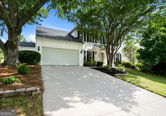 Single family home for sale at 2796 Craig Ct, Marietta, GA 30062 | MLS# 10807584